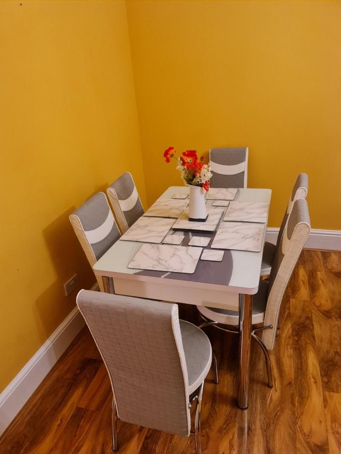 4Br Sea View Escape-Near Snowdonia& Coastal Trails Villa Penmaenmawr Exterior photo
