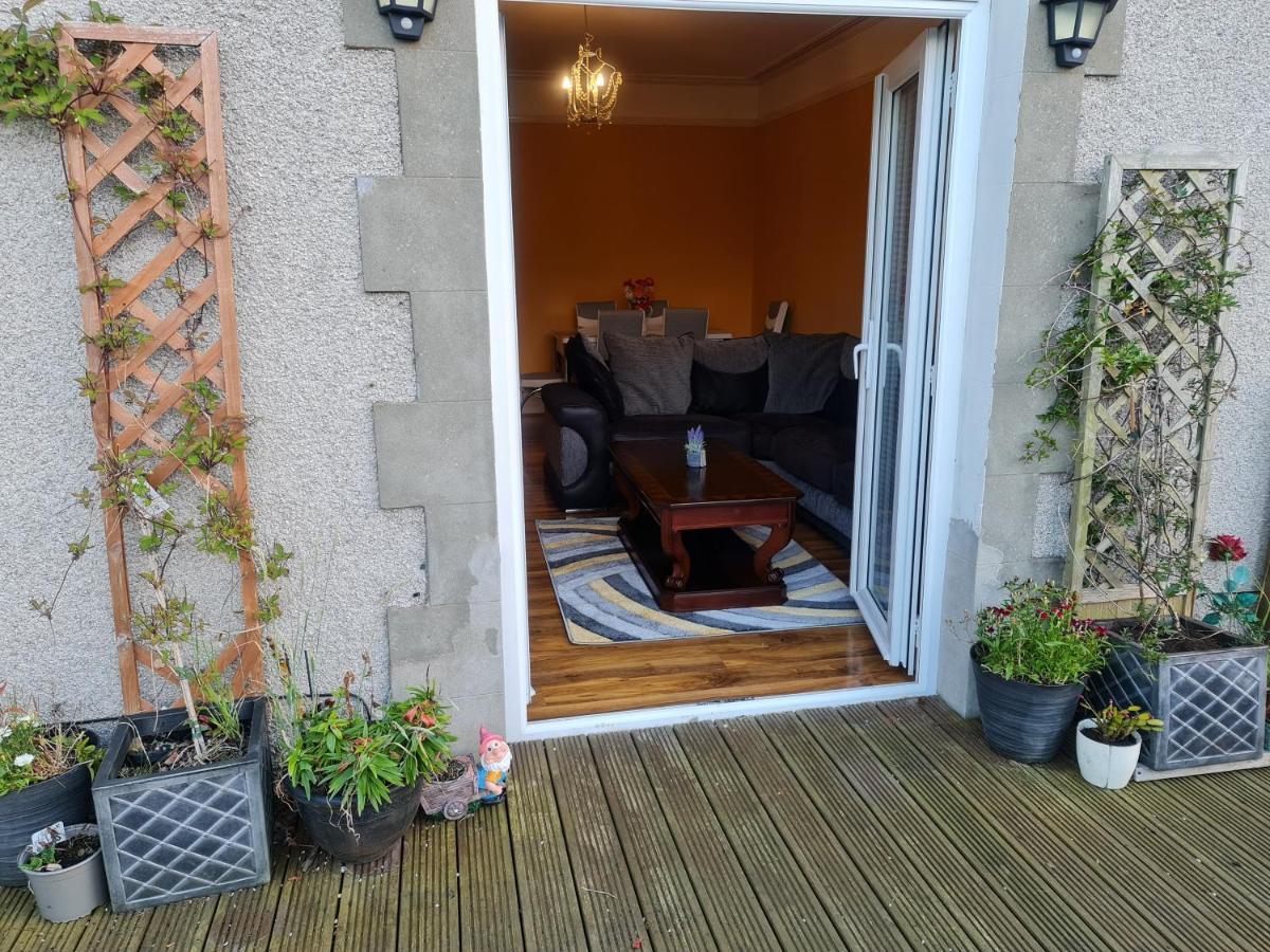 4Br Sea View Escape-Near Snowdonia& Coastal Trails Villa Penmaenmawr Exterior photo